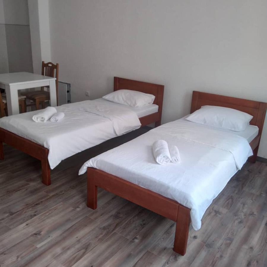Guest House Erdan Plav Luaran gambar
